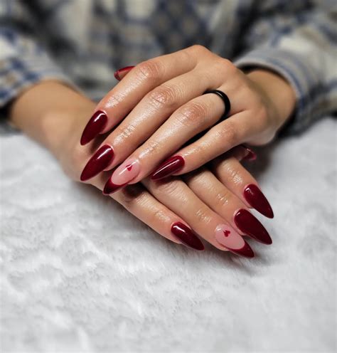 nail inspo red